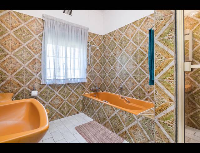 5 BEDROOM HOUSE FOR SALE IN GREENSIDE